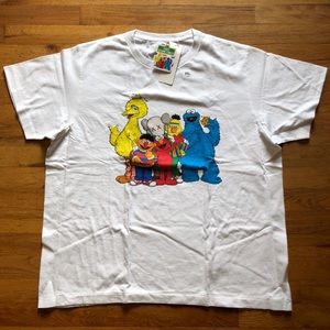 Kaws X Sesame Street Graphic T-Shirt